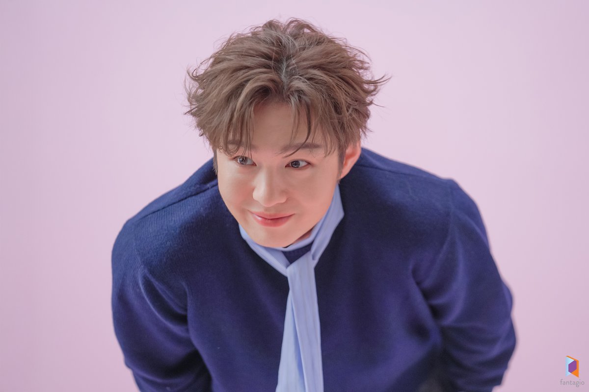 LeeCS_Official's tweet image. [#이창섭][비하인드컷] 아레나 1월호 촬영 현장

#LEECHANGSUB