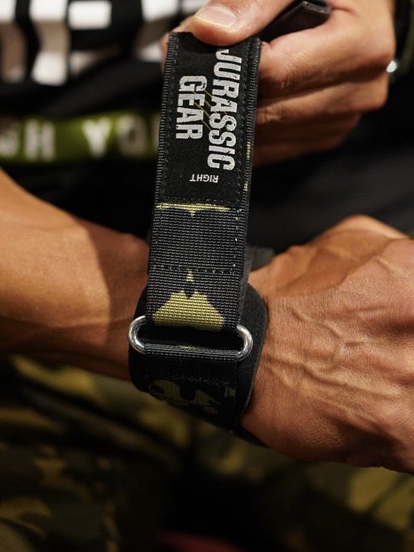 なんでもかんでもパワーグリップを使って握るのではなくて、握れない