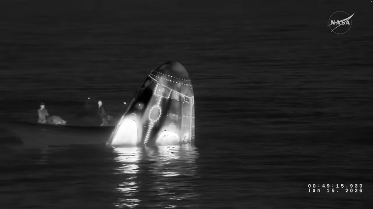 AstrospaceI's tweet image. Gli astronauti @NASA Mike Fincke e Zena Cardman, l’astronauta giapponese Kimiya Yui e il cosmonauta russo Oleg Platonov della missione #Crew-11 sono rientrati con successo sulla Terra, dopo una missione di circa 166 giorni a bordo della @Space_Station. La NASA, per motivi di