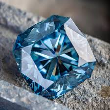 KayaNews's tweet photo. Petra Diamonds has announced the discovery of a rare 41.82 carat natural blue diamond at South Africa’s historic Cullinan Mine.

Blue diamonds are among the rarest gemstones in the world,  and experts say the size, color and clarity of this stone, could place it among the most significant diamond finds ever recorded.

#KayaNews #Diamond GM