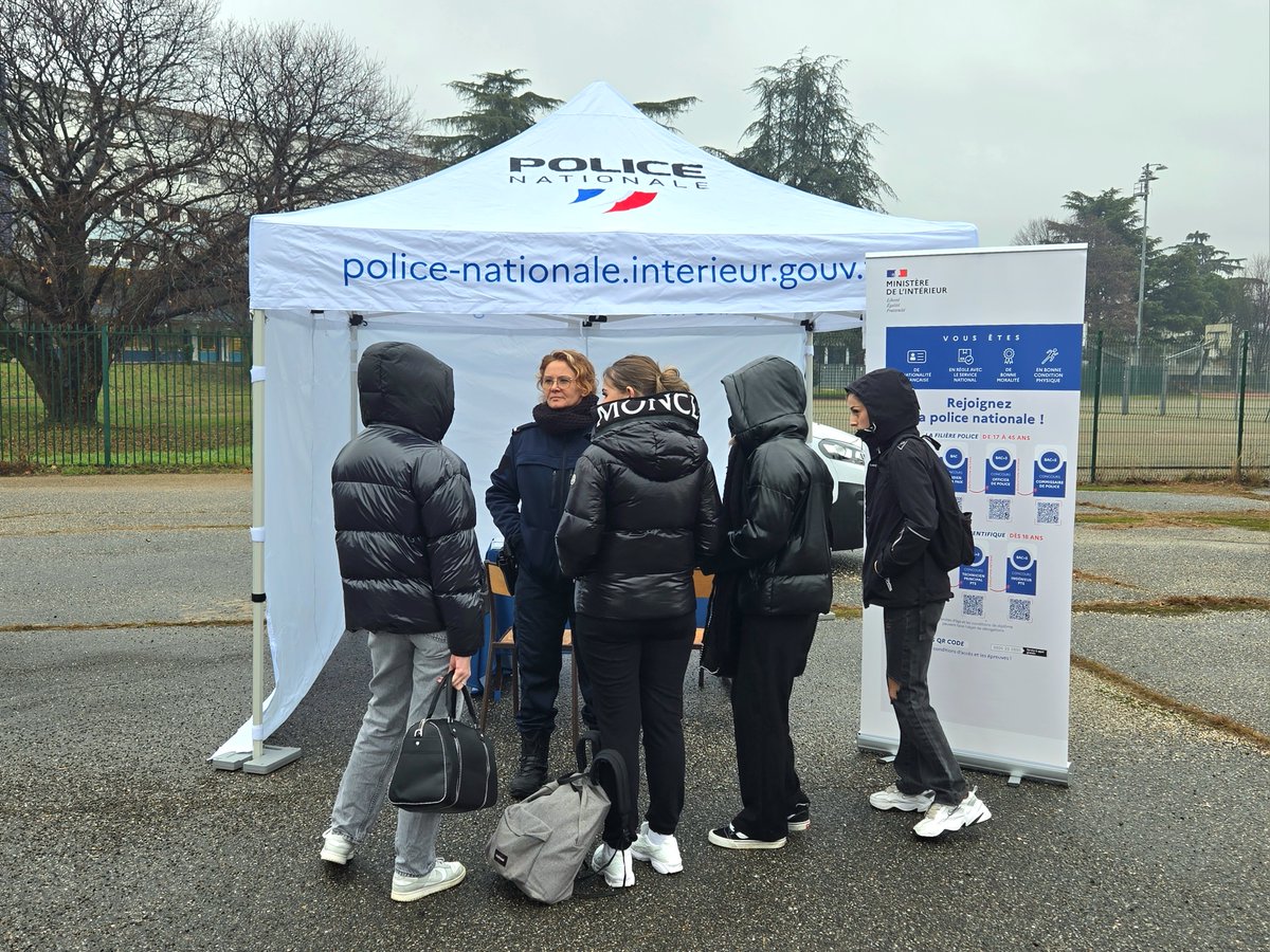 Police Nationale 30 tweet media