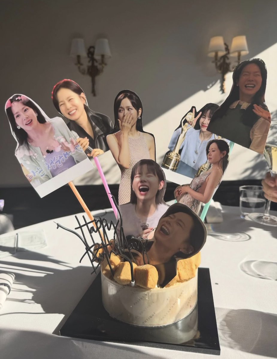 yejin's eye smile >< 😭🥹🥹