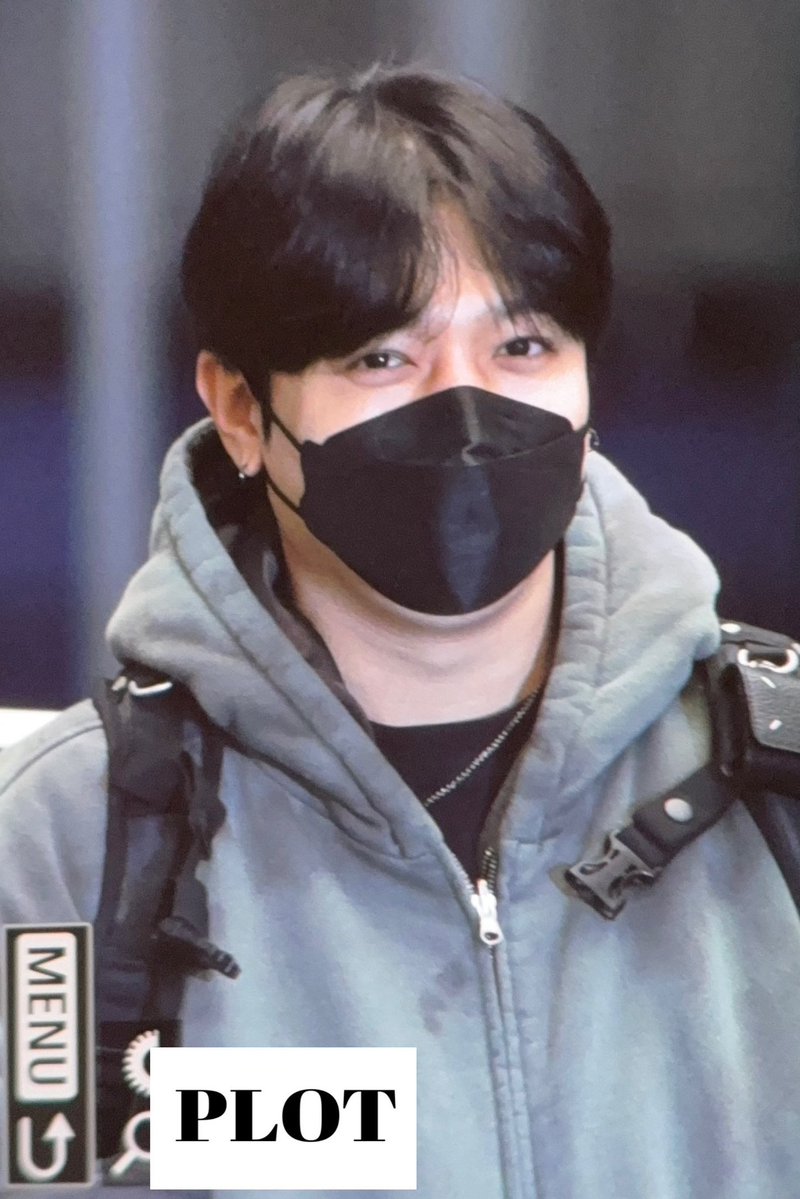 youngcyow's tweet image. perawakannya gagah banget tapi tatapan matanya lembut banget 😭😭 hoekkk naksir banget ih gamau liat sungjin lagi 😭😭