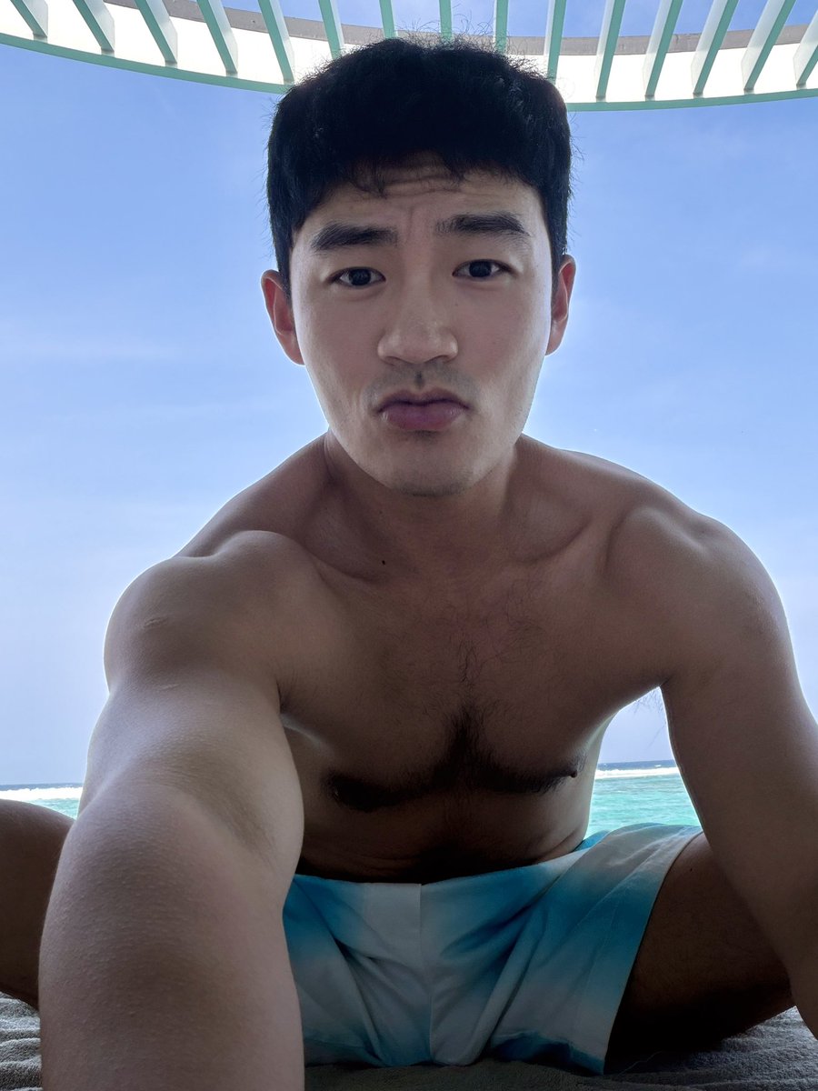 青蛙不会游泳 tweet media