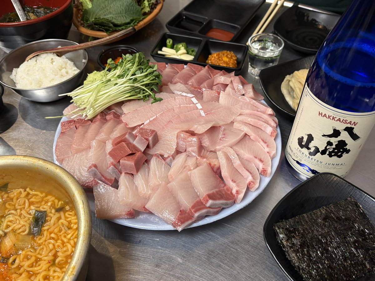 FKIP_F's tweet image. 대방어먹었어용