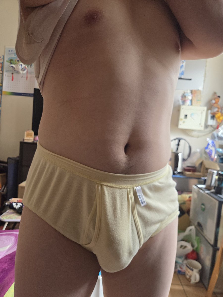 嘉義三角褲LJ (@qoo01225qoo) on Twitter photo 