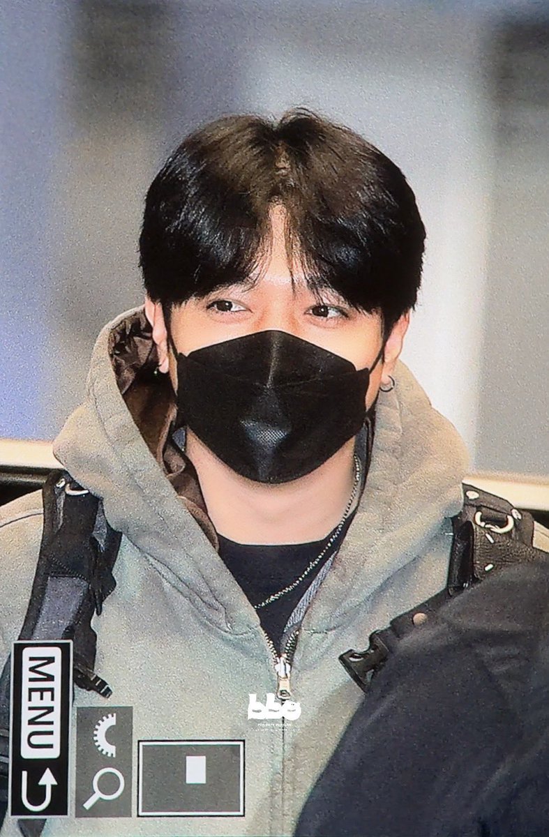 auliarossari's tweet image. Sungjin GMF 2019 ini mahhhh