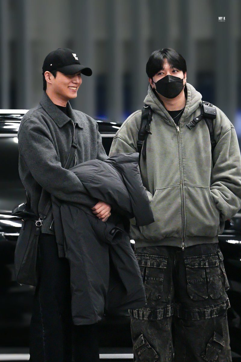 my_youngk_24's tweet photo. 260115  HGK 출국
#데이식스 #DAY6 #영케이 #YoungK #성진 #SUNGJIN https://t.co/mIGVgqCaEl