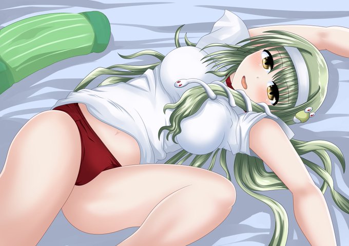 怪しいお宿でサービス従業員やっている世界線の早苗さん。 