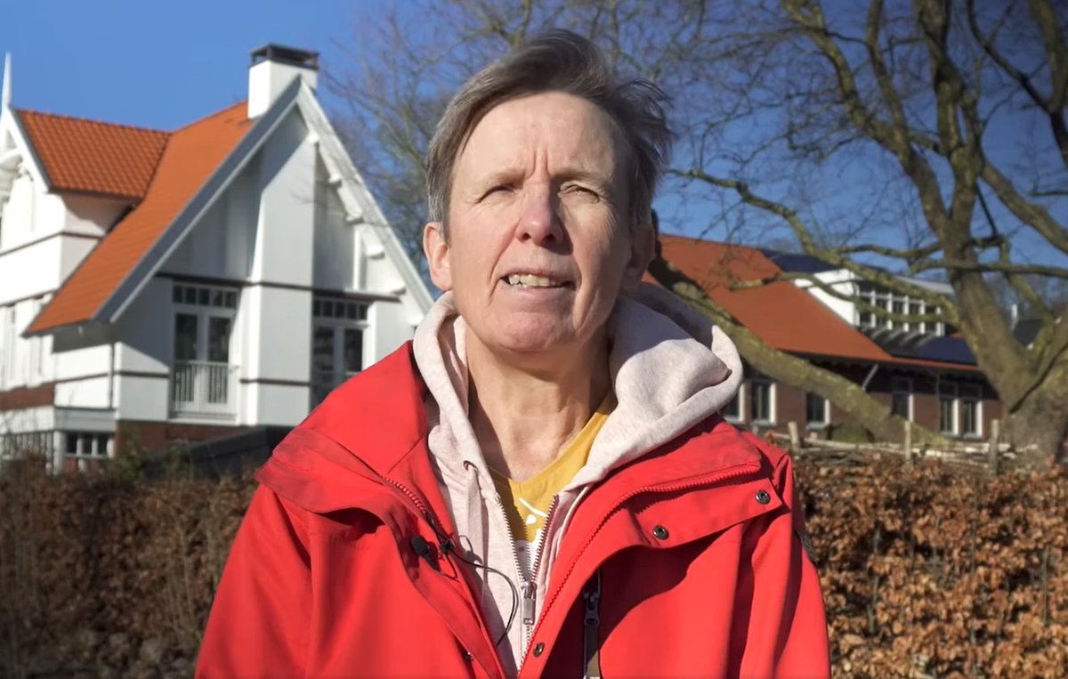 Prangende vraag voor @pvdacastricum, hoe is het mogelijk dat voorzitter Mw. Smits geen ruimte laat voor de vragen of argumenten van andere raadsleden? Is democratie een ondergeschoven kindje bij de PvdA in Castricum? Graag uw reactie, dank u!

Bron: nieuwrechts.nl/108616-pvda-vo…