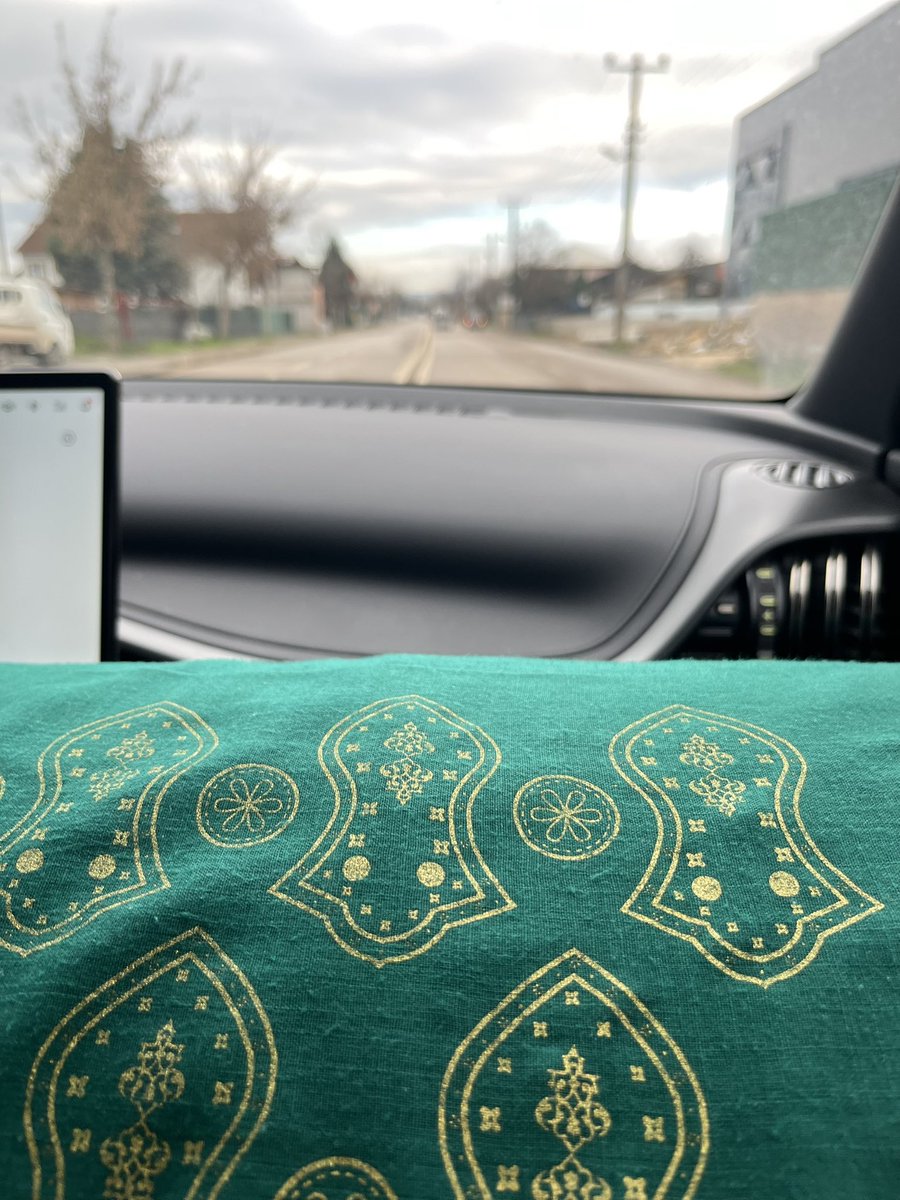 Sakalı şerif ile beraberim bir kaç saat, dua isteyen buyursun ✨