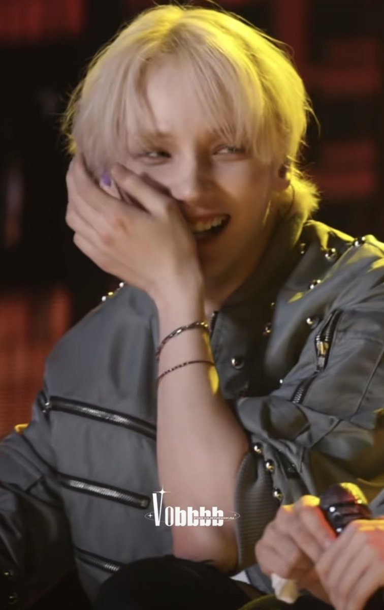 kaisideburnz's tweet image. never stop smiling🥹