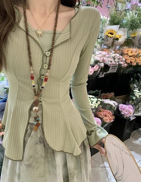 pingkymoon's tweet image. beautiful dress sets you’ll love

a thread