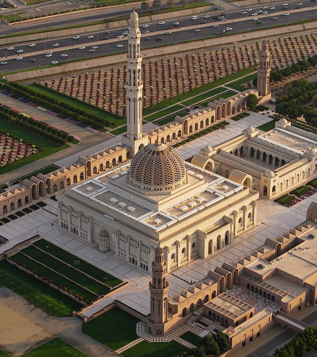 Arab world tweet media