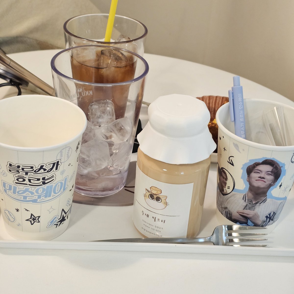 민❗️❗️❗️수❗️❗️❗️야❗️❗️❗️🫶🫶🫶🫶🫶

#블루스가_흐르는_민수웨이
#황민수_귀신같이_레전_공연해드립니다