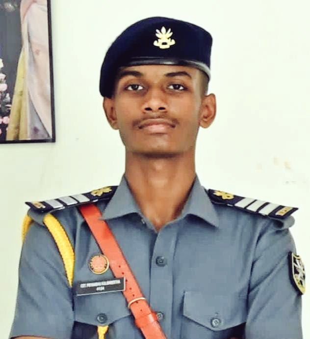 🌟 #Success Stories 🌟
Keeping the school flag flying high, School Cadet Adjudant Priyanshu Kulshrestha has brought glory to the School by getting Recommended for the NDA 156th Course from Allahabad.
His journey is a testament of his grit and  discipline.
Glory to Upsainians 🇮🇳