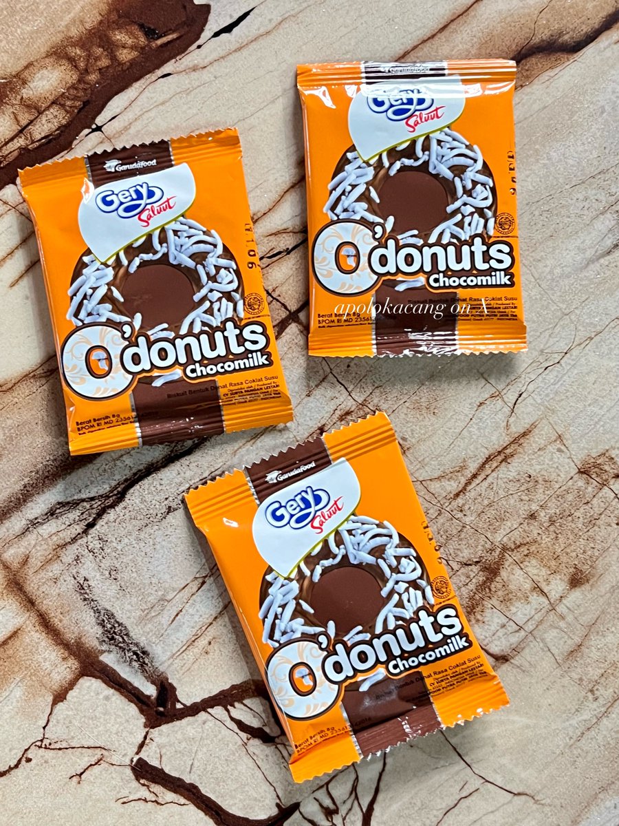 apolokacang's tweet image. i thought this JAJANAN SD was gone forever… turns out it STILL EXISTS GUYS, fr kangen bgt😭🫵🏼