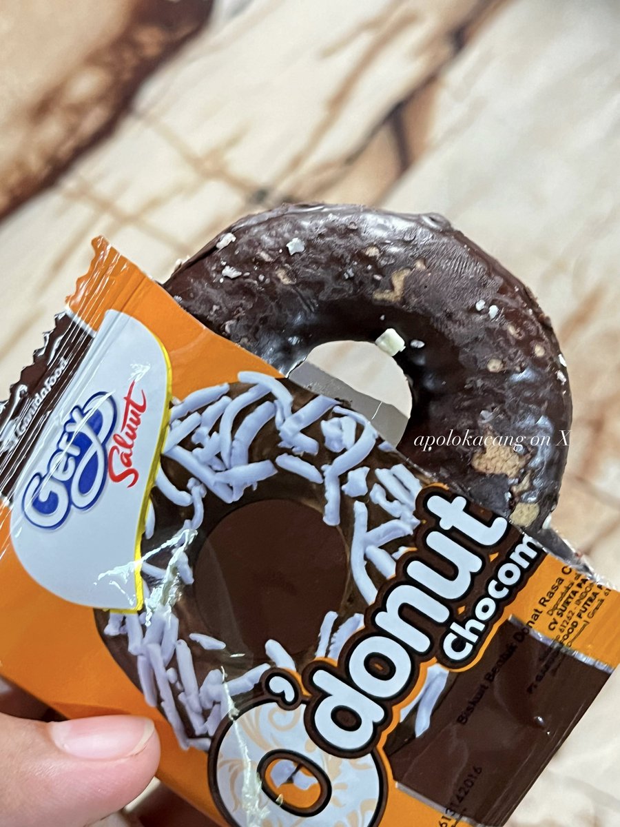 apolokacang's tweet image. i thought this JAJANAN SD was gone forever… turns out it STILL EXISTS GUYS, fr kangen bgt😭🫵🏼