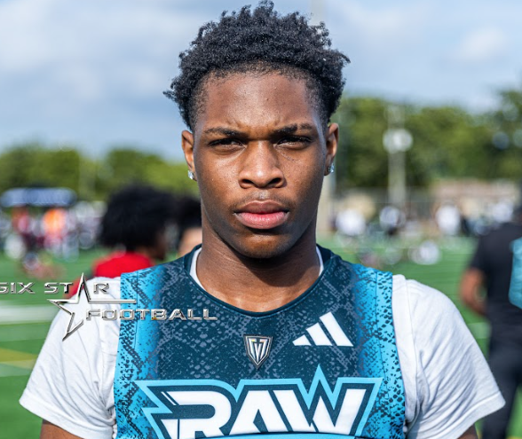 GEORGIA DEFENSIVE MOVERS ON THE RISE , 6STAR FOOTBALL LOOKS AT TALENT IN GA

📈A closer look at the stock risers among GA defensive talents whose stock is rising🔥

STORY: ▶️sixstarfootball.com/article/georgi…

<a href="/CarlosBarneman/">Carlos Barneman Jr</a> <a href="/EDardenthe3rd/">𝗘𝗿𝗶𝗰 𝗗𝗮𝗿𝗱𝗲𝗻 𝗜𝗜𝗜(𝗘𝗗𝟯)</a> <a href="/JoshEchols4/">Joshua Echols</a> <a href="/912_nickfrazier/">Nicholas Frazier</a> <a href="/Justinheywood99/">Justin Heywood</a>