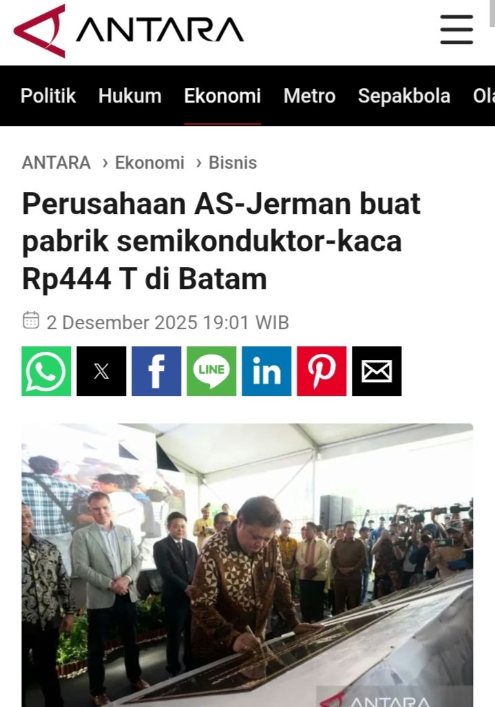 BANGSAygSUJUD's tweet photo. Gak kaleng

Perusahaan raksasa AS - Jerman segera bangun pabrik semikonduktor, hilirisasi pasir silika &amp; kaca di Batam dg investasi Rp 444 Trilyun

Indonesia akan menjadi Pusat Chip dunia

Industri ini menyerap ribuan karyawan dg alih tekhnologi

Masih bilang Indonesia gelap? https://t.co/LWOubgOrcy