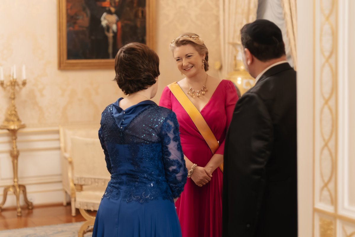 ChristinsQueens's tweet image. Bringing together the country’s main institutional players each year, the traditional New Year’s reception was held this Wednesday evening at the Grand Ducal Palace.

📸Maison du Grand-Duc // Kary Barthelmey