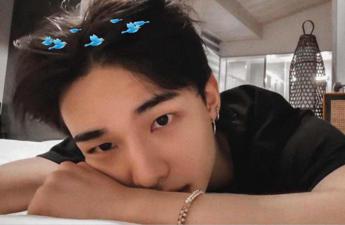 revehwangs's tweet image. 