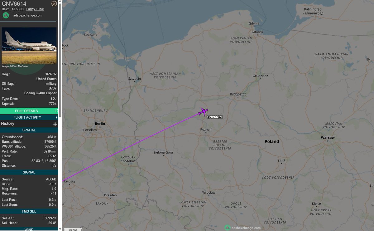PolishMilRadar's tweet photo. ๐
15.01 ๐ 11:27LT - ๐บ๐ธโ๏ธ C-40A Clipper #USNavy tranzytem ๐ฑ๐น
๐บ๐ธ Marynarka Wojenna Stanรณw Zjednoczonych
โ๏ธ Boeing C-40A Clipper (737-7AFC(WL)) "169792"
๐ซ Stuttgart #EDDS ๐ฉ๐ช
๐ฌ Palanga #EYPA ๐ฑ๐น
#CNV6614 leci na FL370
๐https://t.co/g4LJebEksq
#POLMILRADAR https://t.co/nKeJceh9oW