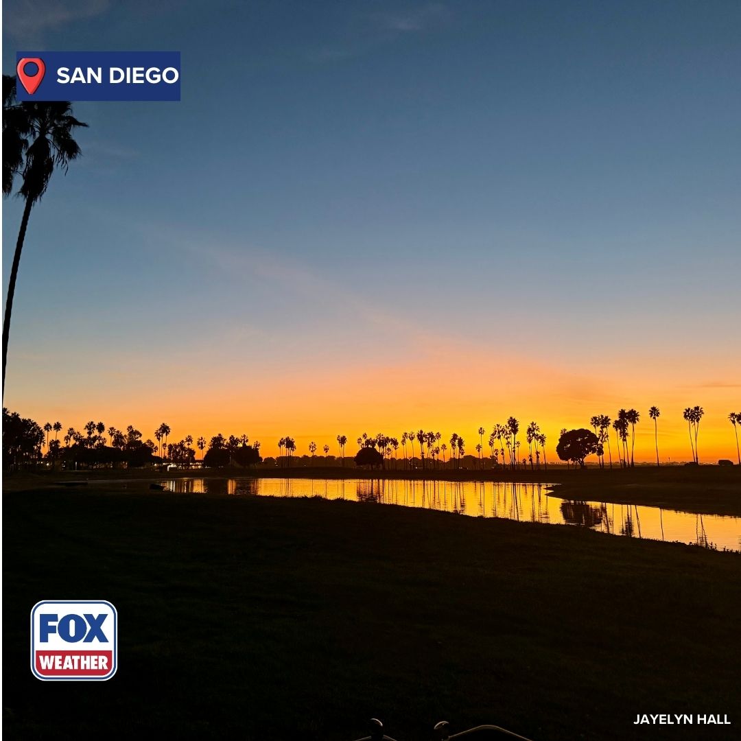 foxweather's tweet image. FOX Weather viewers across the country continue to submit gorgeous shots from different locations in the U.S. Check out FOXWeather.com/connect to submit your best photos and videos.

#sunrise #sunset #rainbows #beaches #FoxWeather