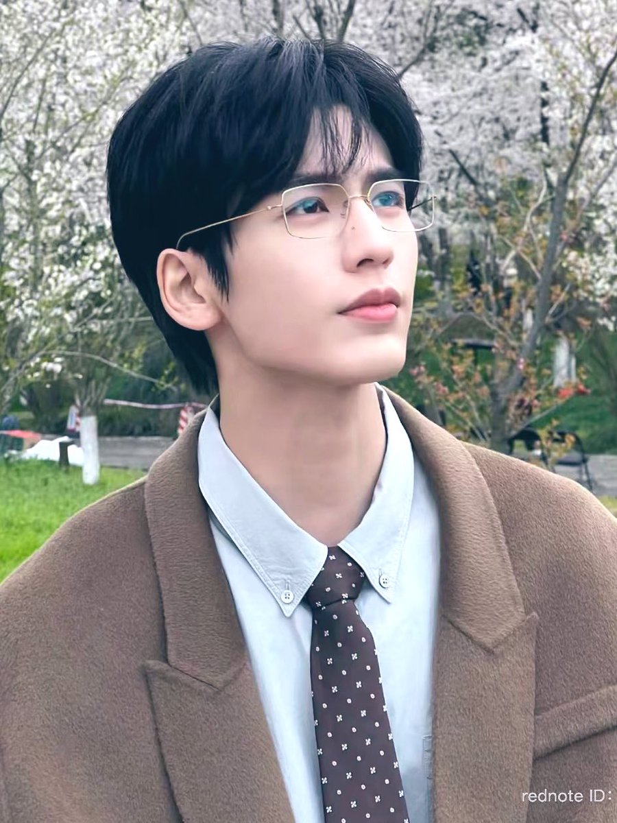 Allcbizmelons's tweet image. 🍉#ZhangLinghe and #TianXiwei will record variety show “Hello Saturday” on January 26th to promote upcoming drama #ChasingJade 

#CDrama