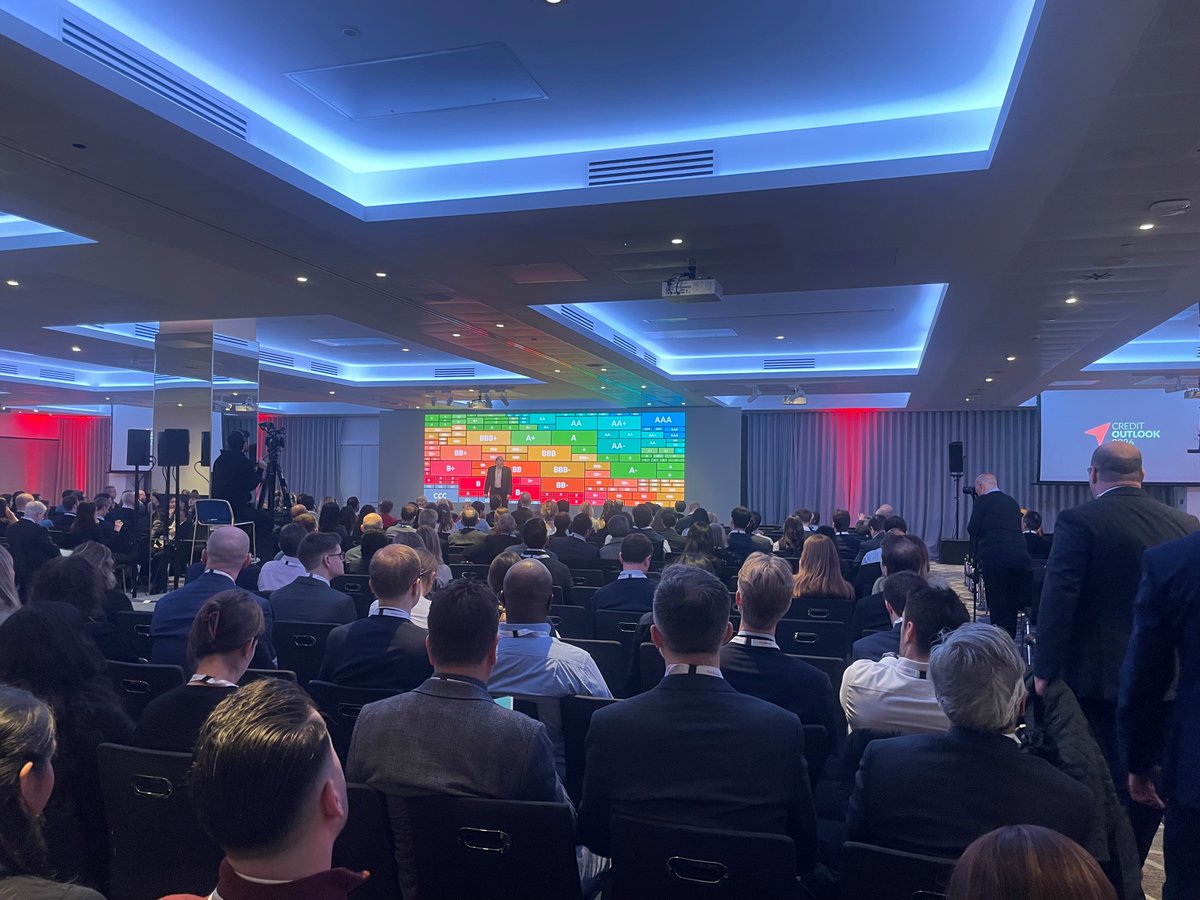 FitchRatings's tweet image. Kicking off #CreditOutlook2026 London! Ian Linnell, President, #FitchRatings opened the event, and we look forward to sessions on the macroeconomic, sector &amp;amp; sovereign outlooks, innovation in credit, sustainable #DCM &amp;amp; cross-sector dynamics. Visit our booth if you're attending!