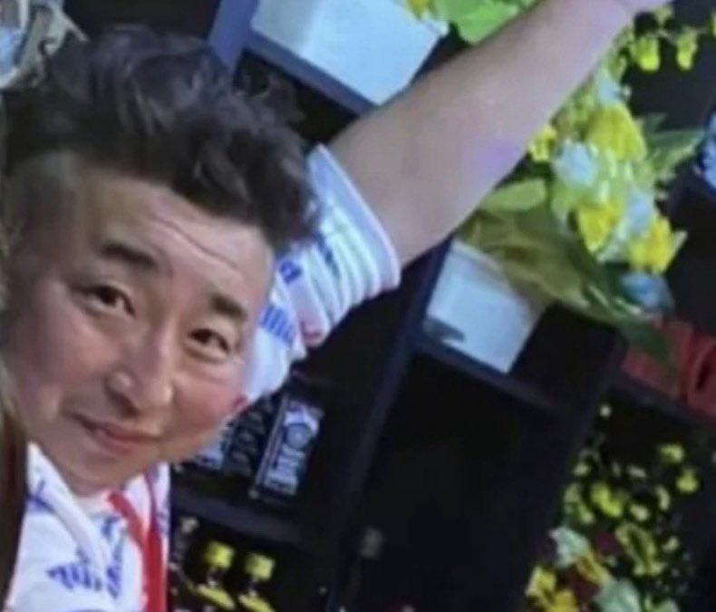 พยาบาลคนนึงหายตัวไปหลังฉลองปีใหม่กับแฟน ครอบครัวเลยแจ้งความคนหาย สุดท้ายไปเจอว่าศพถูกซ่อนในผนังร้านเหล้า ที่พีคคือร้านยังเปิดปกติทั้งที่มีศพซ่อนอยู่
 
- เหยื่อเป็นลูกค้าประจำของร้านเหล้าแห่งนึง
- เจ้าของร้านวัย 49 ปี ถูกตั้งเป็นผู้ต้องสงสัย
-