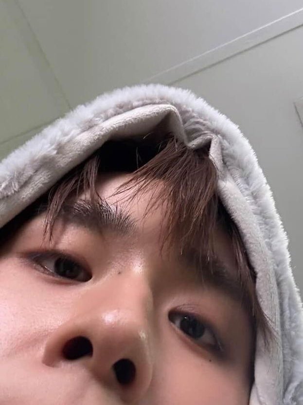 kittycharoenrak's tweet image. my puppykitty 🐶🐱