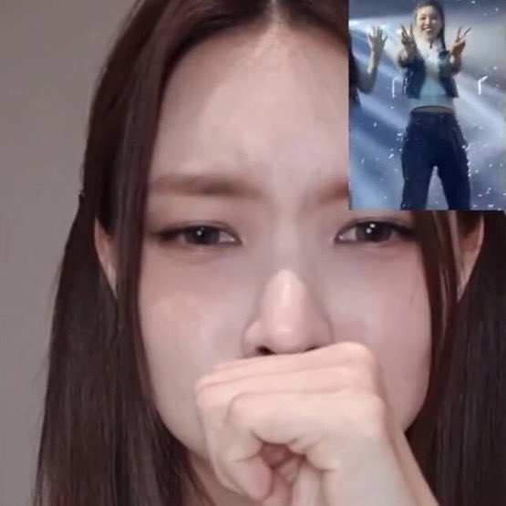 솔직히 못 부를 줄 알고 소리 끄고 보고 있엇어요…(;;;) 근데 트치니가 잘 부른다고 ㅃㄹ 들어보라고 하길래 용기내서 소리켰는데..내눈앞에 리틀빅마마 있어서(ㅈㅅ) 지금 이만큼 감동받음   하…..루멘