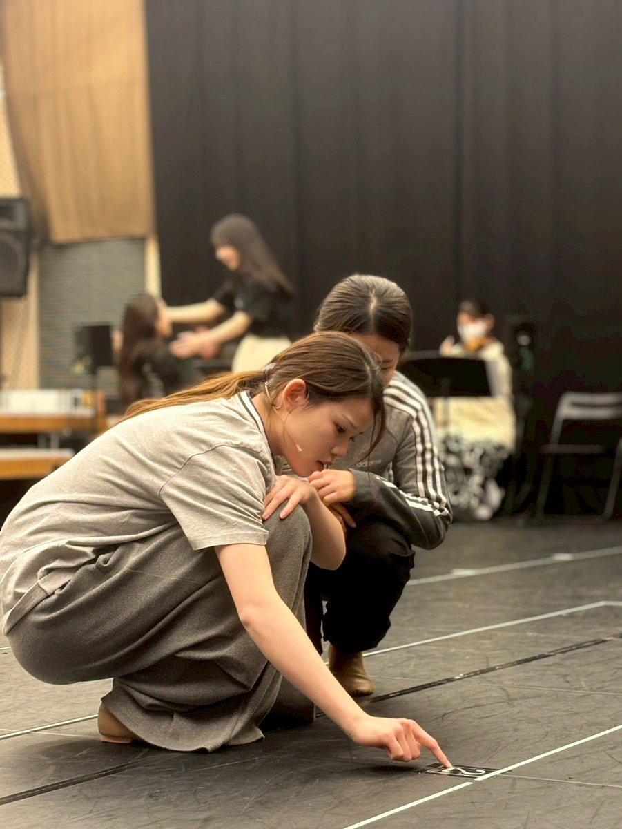 #300歳の誕生日
初日まで1週間となりました💨
1時間50分ひたすら走り続けてます舞台上でも裏でも🤤
大変だけど、この作品にたくさん関わることができているのが嬉しい🪼🐠🌙
体力勝負🔥