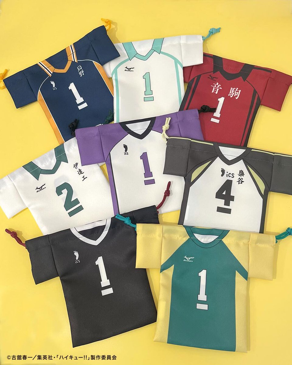 thankyoumart's tweet image. ⸜⸜1月16日(金)より販売開始❗⸝⸝
アニメ「#ハイキュー!!」限定アイテム🏐

ユニフォームデザインや「ヒナガラス」、
おなじみの「しまだマート」などなど、
ファン必見の30アイテムが登場🎉

✅店頭販売：1/16(金)～入荷順次
✅WEB先行予約：好評受付中
thankyoumart.jp/collections/ha…
