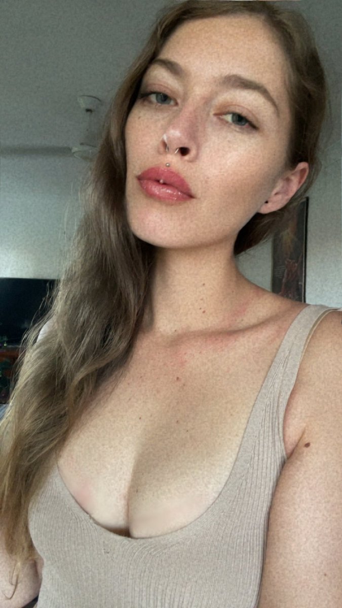 MsRightFindom's tweet image. Leading you straight into a gooner relapse; argue with my boobs about it 💦