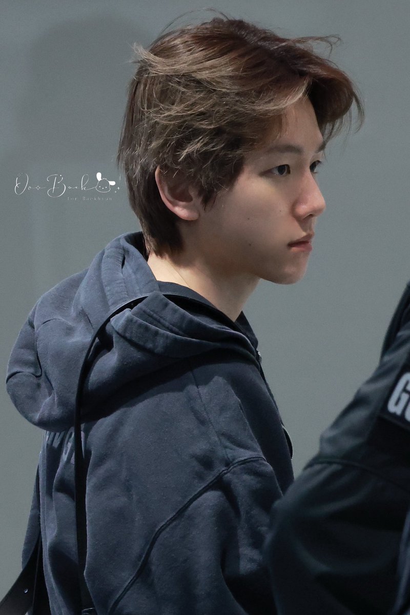 OooBaek0506's tweet image. 260115 ICN🛫

@B_hundred_Hyun 
#BAEKHYUN  #백현 #ベッキョン #伯贤