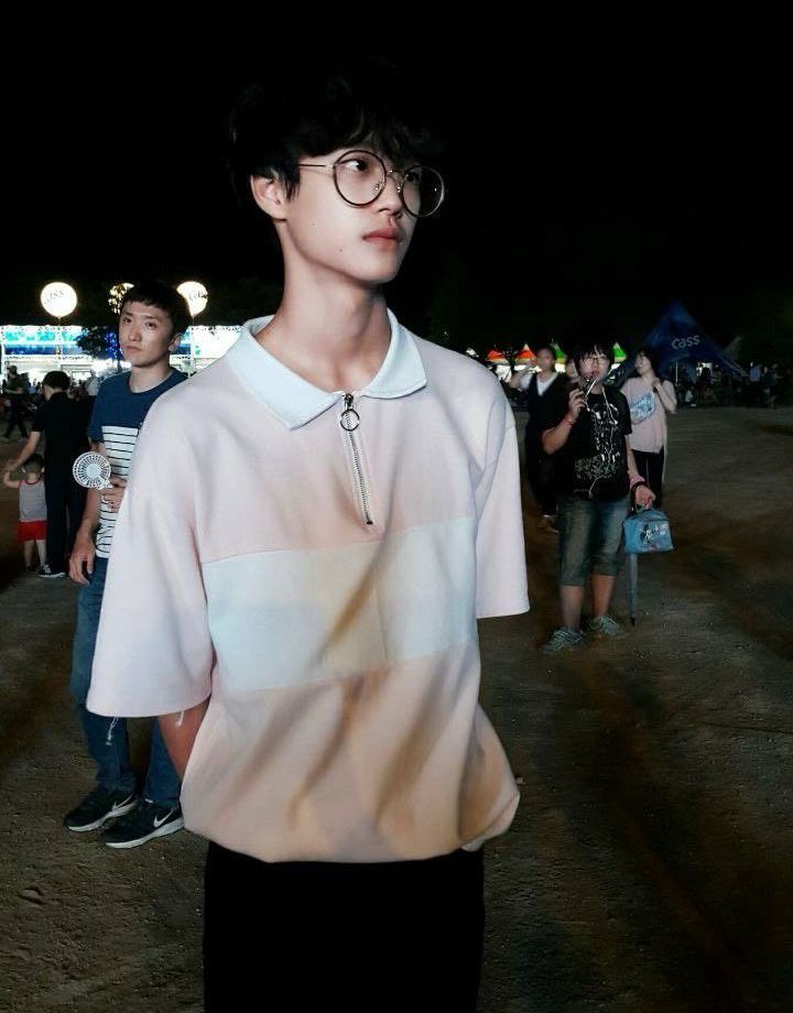 redfiirelight's tweet image. ตอนเข้าตึกใหม่ๆ แอนตันกลัวอะไรวอนบินอะ อยากรู้