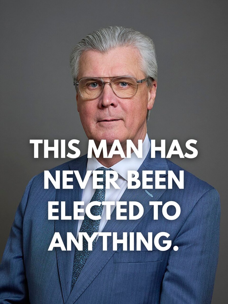 reformexposed's tweet image. Reform UK's Leader in Scotland, the former The Right Honourable The Lord Offord of Turncoat-Garvel.

He's never been an MP or MSP. He's never been elected.

He's not even been elected as leader of Reform UK in Scotland. @Nigel_Farage just appointed him.

Financier, made a life…