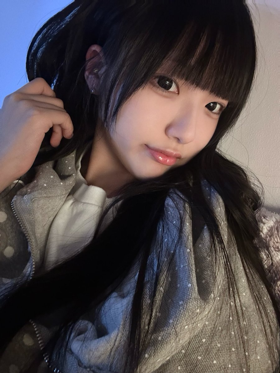 solanin_ruby's tweet image. 오늘의 화장은 가볍게!!🕊️