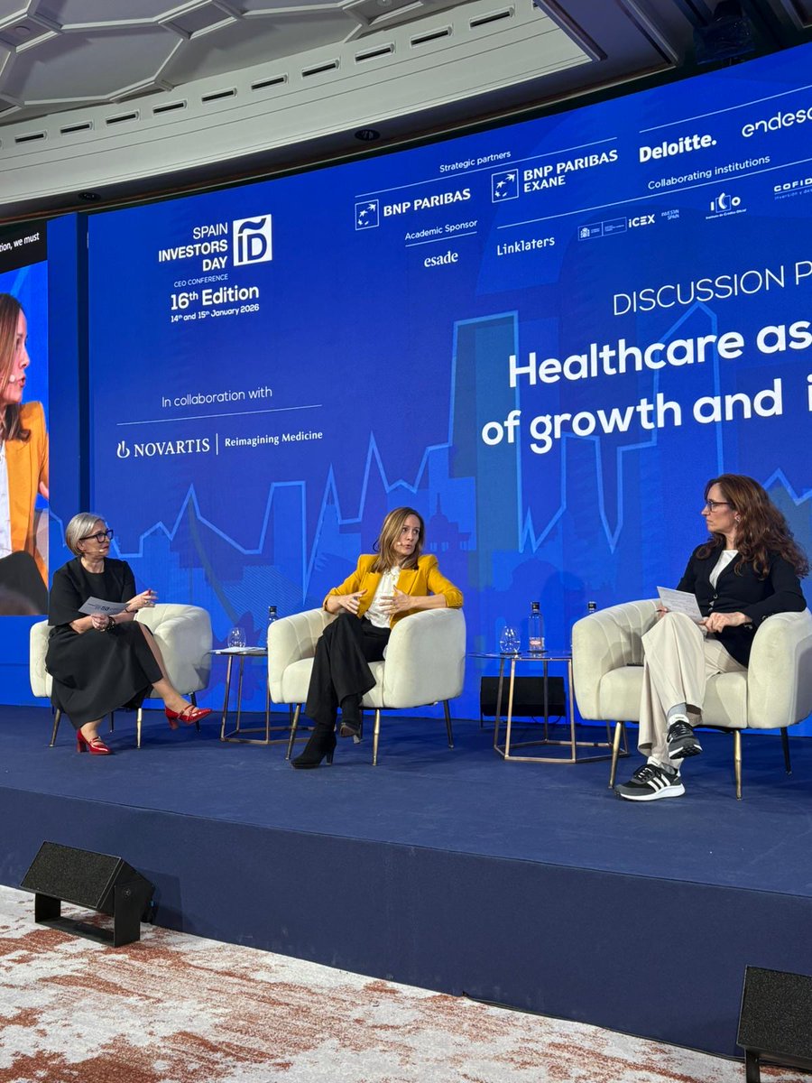 NovartisSpain's tweet photo. Ayer, en la XVI edición de #SpainInvestorsDay 💼, nuestra presidenta Amaya Echevarría participó en la mesa “La sanidad, impulsora del crecimiento y la innovación”.

Un espacio de diálogo sobre cómo la salud, la ciencia 🔬 y la colaboración público-privada pueden seguir fortaleciendo el desarrollo económico y social del país, y facilitar el acceso a la innovación médica. 💪