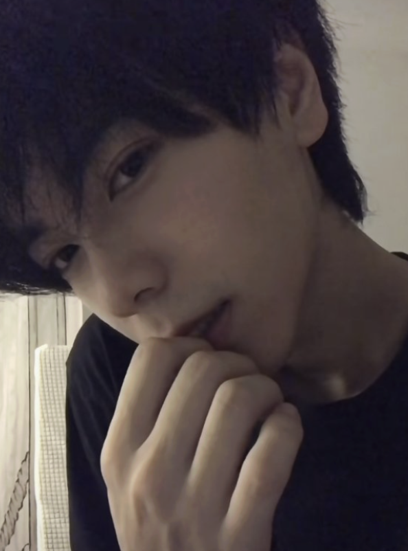 MaitildeL60723's tweet photo. １８㌢あります https://t.co/3O5oS6GD3o