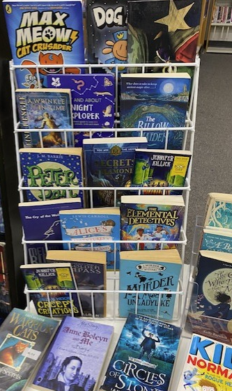 Alexandra Park School Library tweet media