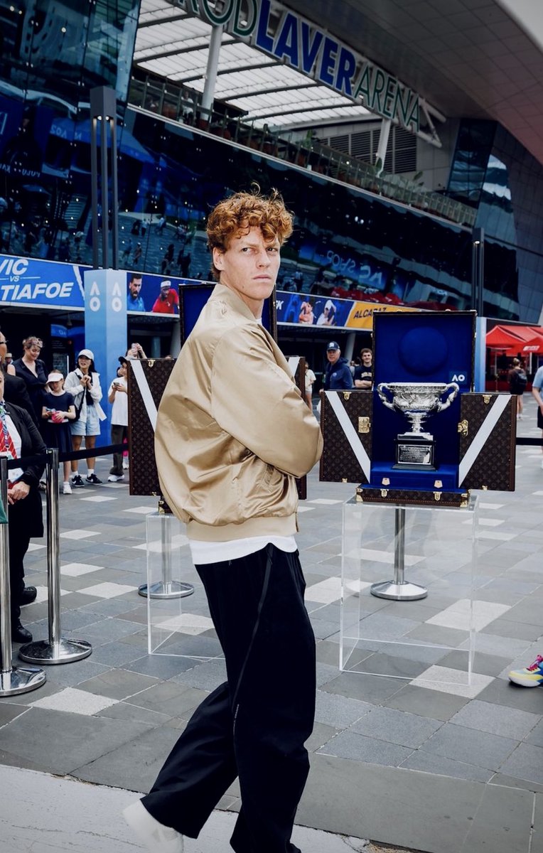 Jannik Sinner pictures that go hard tweet media