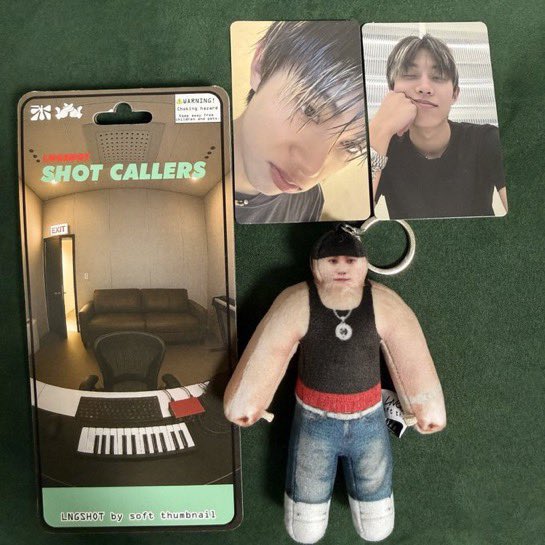 롱샷 률 캐릭터 버전 앨범 양도받아요
일괄 극우대!! 미개봉 아니어도 좋아요 디엠이나 옾챗으로 제시주세용

open.kakao.com/o/sBladQbf

우진 루이 오율 매거진 미공포 공방 역조공 포토카드 구매 판매