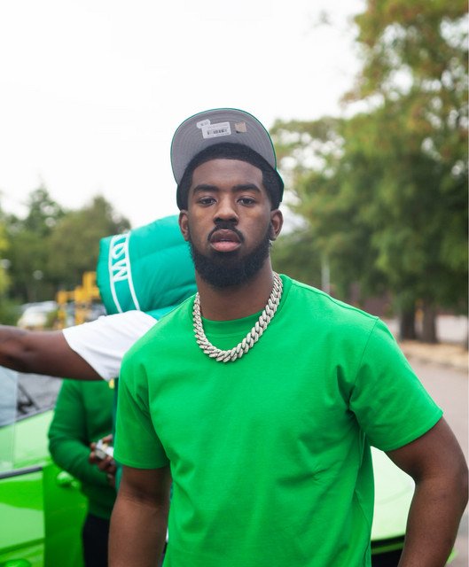 MercyEmma01's tweet image. Am I the only girl who loves listening to this genre of music? 🥺