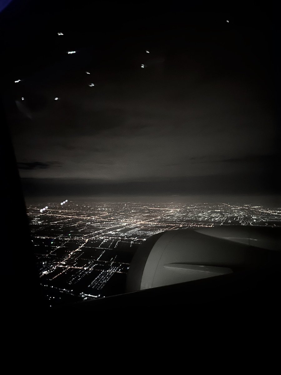 luvmpl's tweet image. travelholic