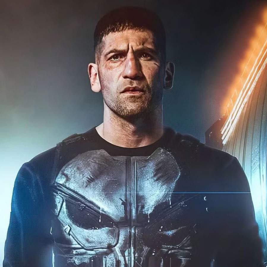 WrestlePurists's tweet image. CM Punk recalls bringing Jon Bernthal backstage just to tell him how much he enjoys his portrayal of The Punisher:

“Jon Bernthal was there [at John Cena’s final show], and I never do this. He was sitting in the front row and I grabbed somebody from the back and I said, ‘Go get…