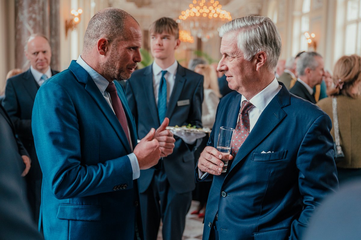 MonarchieBe's tweet image. 🥂 Le Roi et la Reine reçoivent les responsables civils et militaires de l’OTAN et les représentants de ses Etats membres pour une réception de Nouvel An au Château de Laeken.
