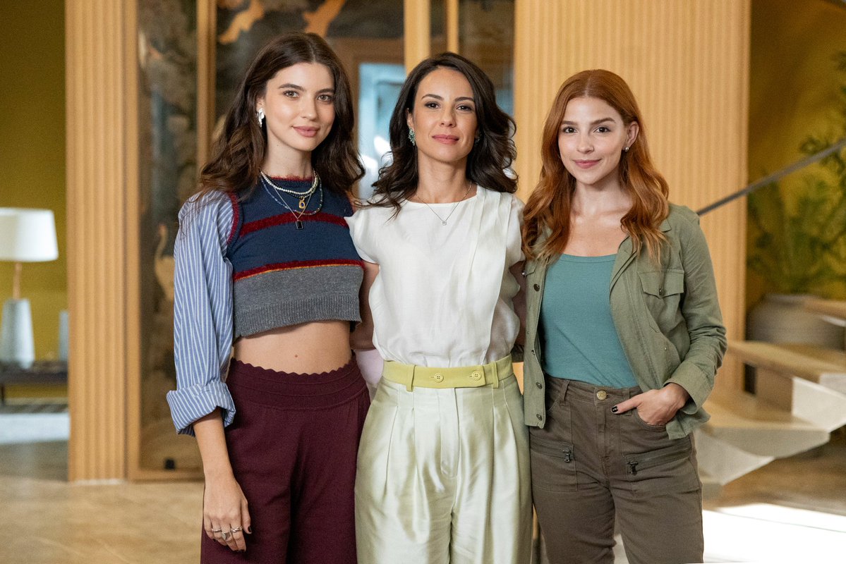 bforguillen's tweet image. ferete eu quero sua filha sua mulher e sua nora.